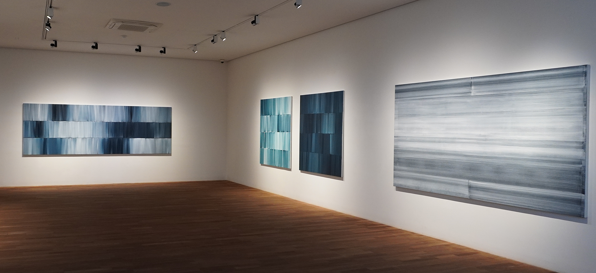 전시전경 · Exhibition view · (이미지출처 = 가나아트) · (Source = ganaart)