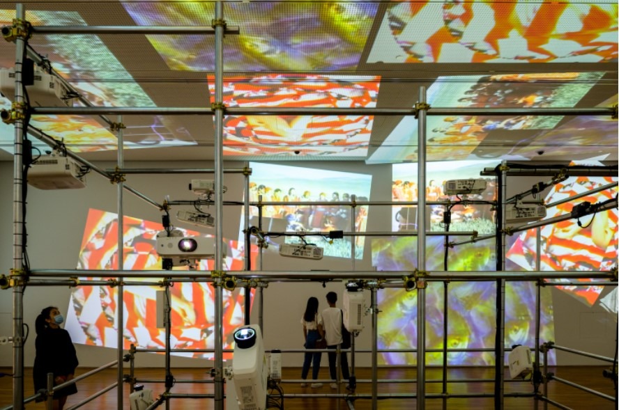전시전경 · Exhibition view · (이미지출처 = 울산시립미술관)