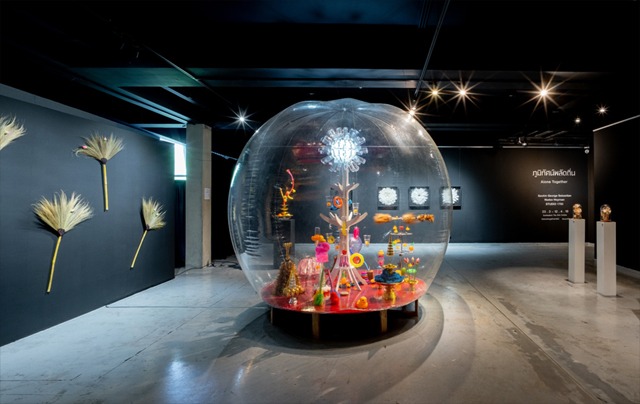 Is it worth protecting it 전시전경(방콕 태국, 2019) · Exhibition view · 스튜디오 1750 · (이미지출처 = 대구미술관)