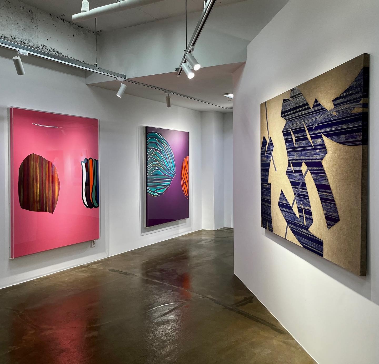 전시전경 · Exhibition view · (이미지출처 = 갤러리서화)