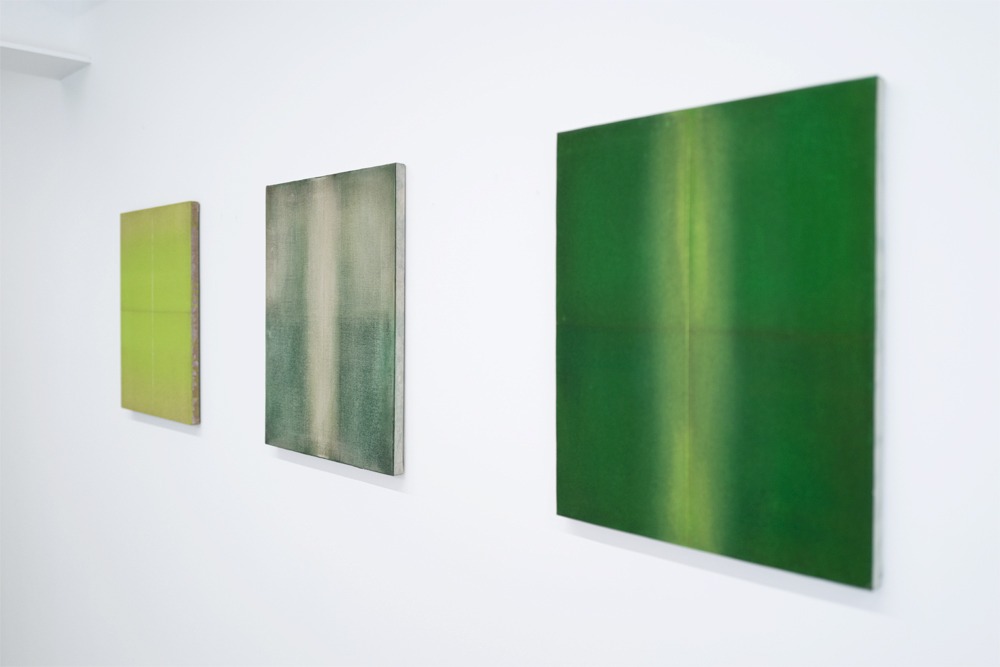 전시전경 · Exhibition view · (이미지출처 = 갤러리신라)