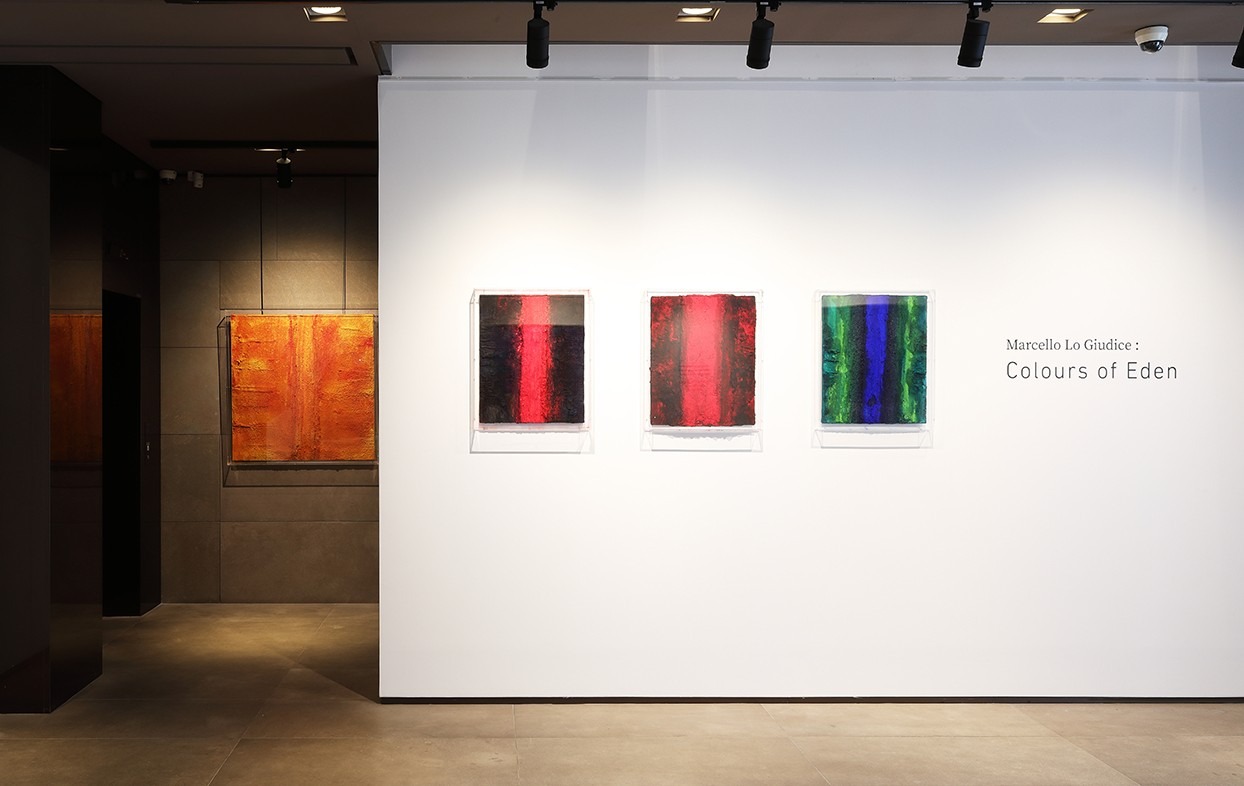 전시전경 · Exhibition view · (이미지출처 = 오페라갤러리) · (Source = Opera Gallery)