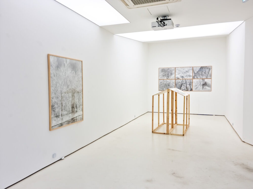 전시전경 · Exhibition view · (이미지출처 = 분도갤러리)