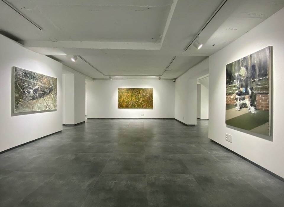 전시전경 · Exhibition view · (이미지출처 = 화인페이퍼갤러리)