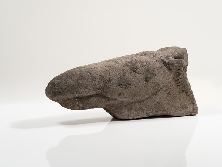 마두 A · 안산암 · 35x65x20cm · 1955 · 권진규 · Kwon Jin Kyu · (이미지출처 = 광주시립미술관) · (source = Gwangju Museum of Art)