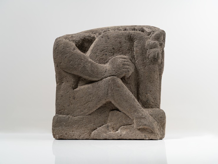 기사 · 안산암 · 65x64x31cm · 1953 · 권진규 · Kwon Jin Kyu · (이미지출처 = 광주시립미술관) · (source = Gwangju Museum of Art)
