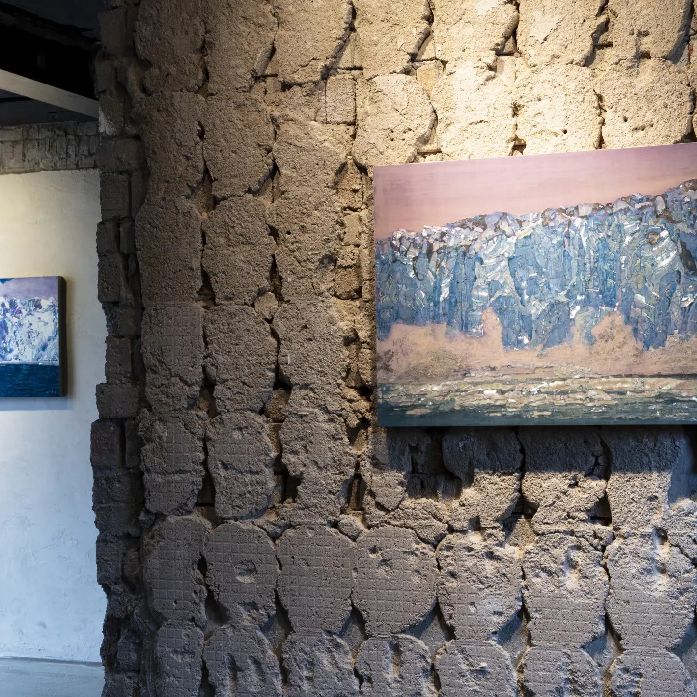 전시전경 · Exhibition view · (이미지제공 = 오매갤러리) · (Source = omae gallery)
