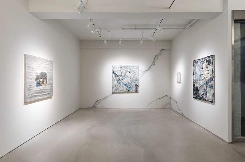 전시전경 · Exhibition view · (이미지 출처 = 서정아트) · (Source = SEOJUNG ART)