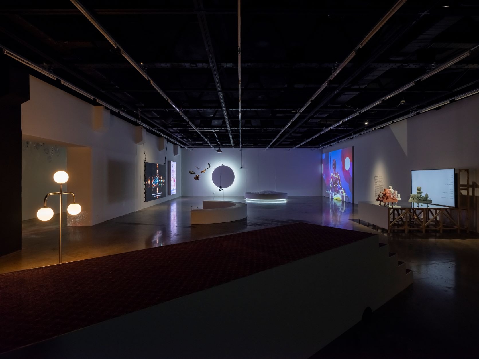 전시전경 · Exhibition view · (이미지 제공 = 한국문화예술위원회) · (Source = ARKO)