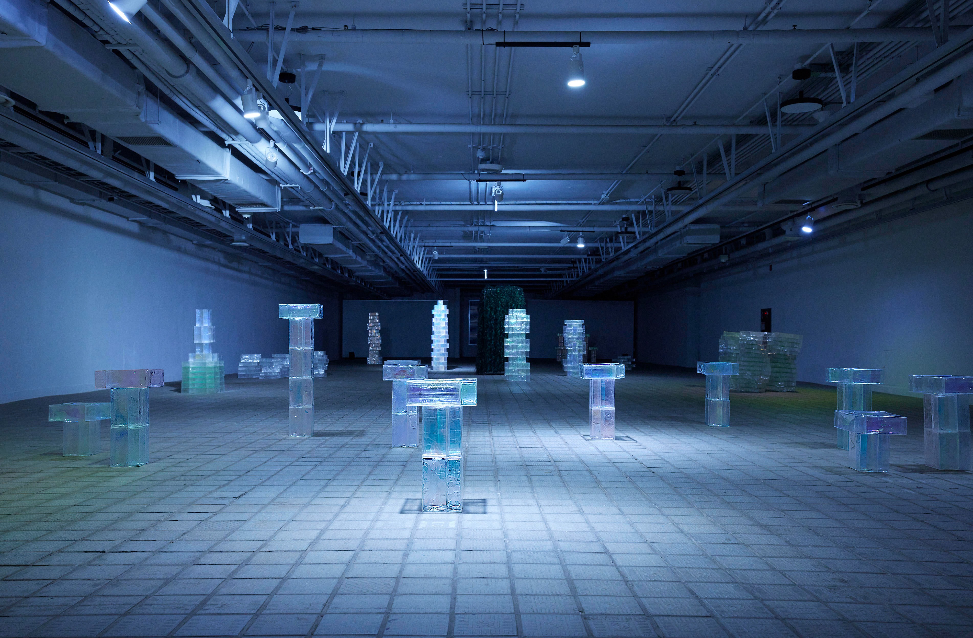 전시전경 · Exhibition view · (이미지 출처 = 서울시립미술관) · (source = Seoul Museum of Art)