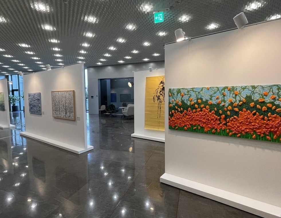 전시전경 · Exhibition view · (이미지 출처 = 더샵갤러리) · (Source = The SHARP)