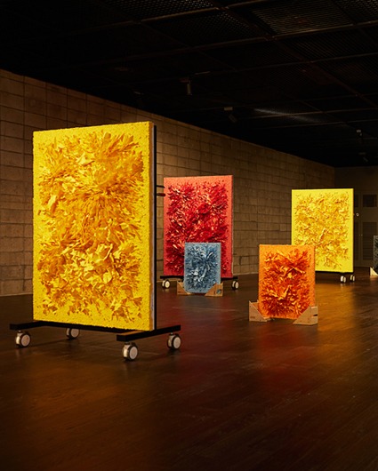 전시전경 · Exhibition view · (출처 = 포스코미술관) · (Source = Posco Art Museum)