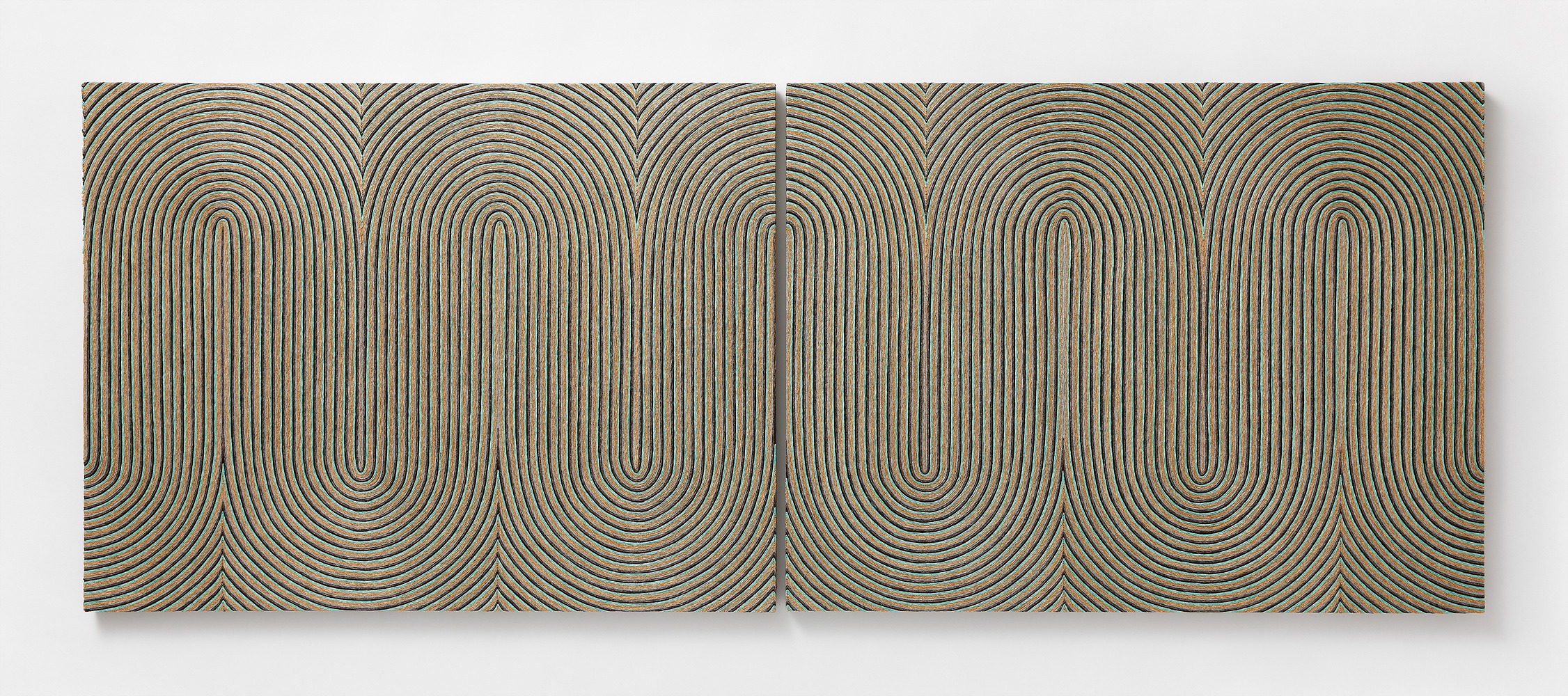 Resonance 23, 24 · paper yarn · 68ⅹ180cm (each 68ⅹ90cm) · 2022 · Resonance 23, 24 · paper yarn · 조원아 · Cho Wona · (이미지 제공 = 비트리 갤러리) · (Source = b-tree gallery)