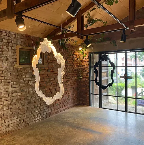 전시전경 · Exhibition view · (이미지 출처 = 호랑가시나무 아트폴리곤) · (Source = Horanggasynamu Art Polygon)