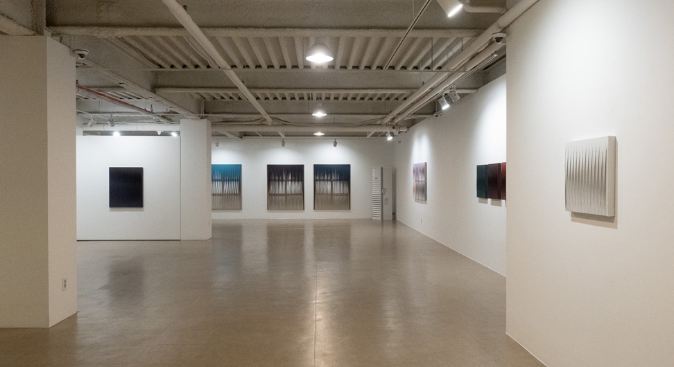 전시전경 · Exhibition view · (이미지출처 = 갤러리퍼플) · (source = gallerypurple)
