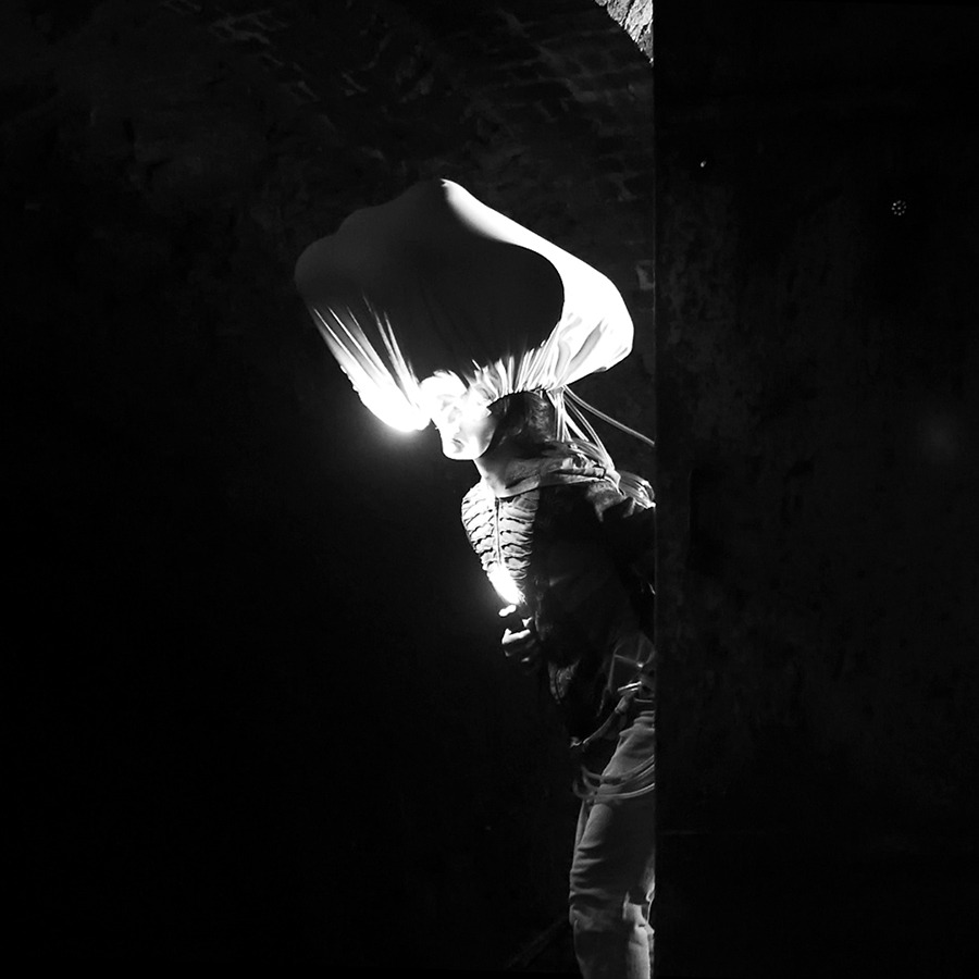 Bunker Project 2020 · video · 06min45sec · 2020 · Bunker Project 2020 · video · 김영균 · Kim Younggyun · (이미지 출처 = 플레이스막3) · (Source = placemak3)