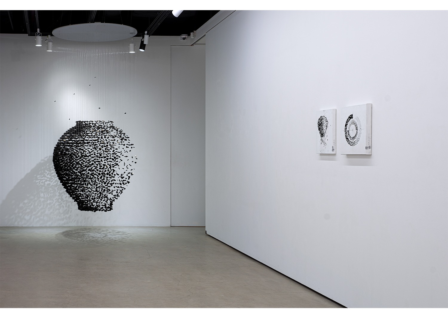 전시전경 · Exhibition view · (이미지출처 = 021갤러리) · (Source = 021Gallery)