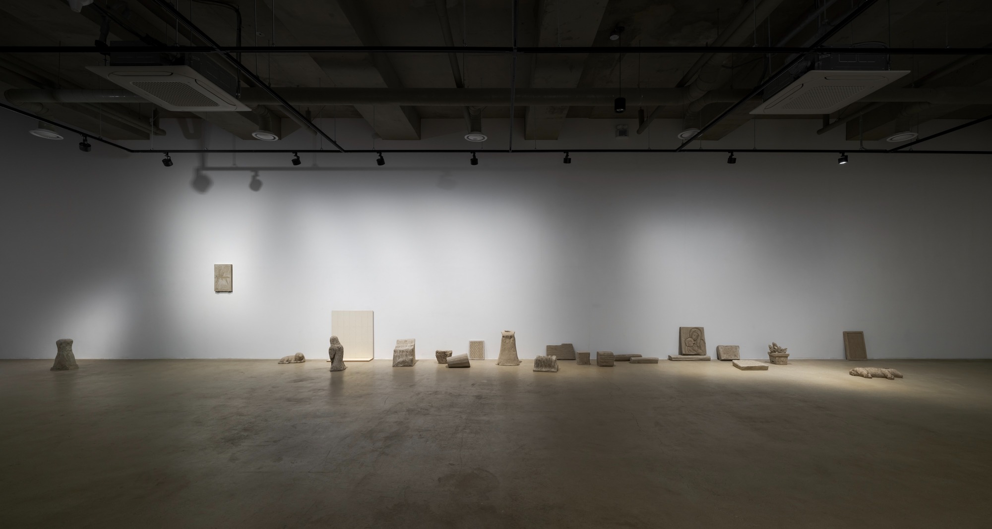 전시전경 · Exhibition view · (이미지출처 = 아트스페이스3) · (Source = artspace3)
