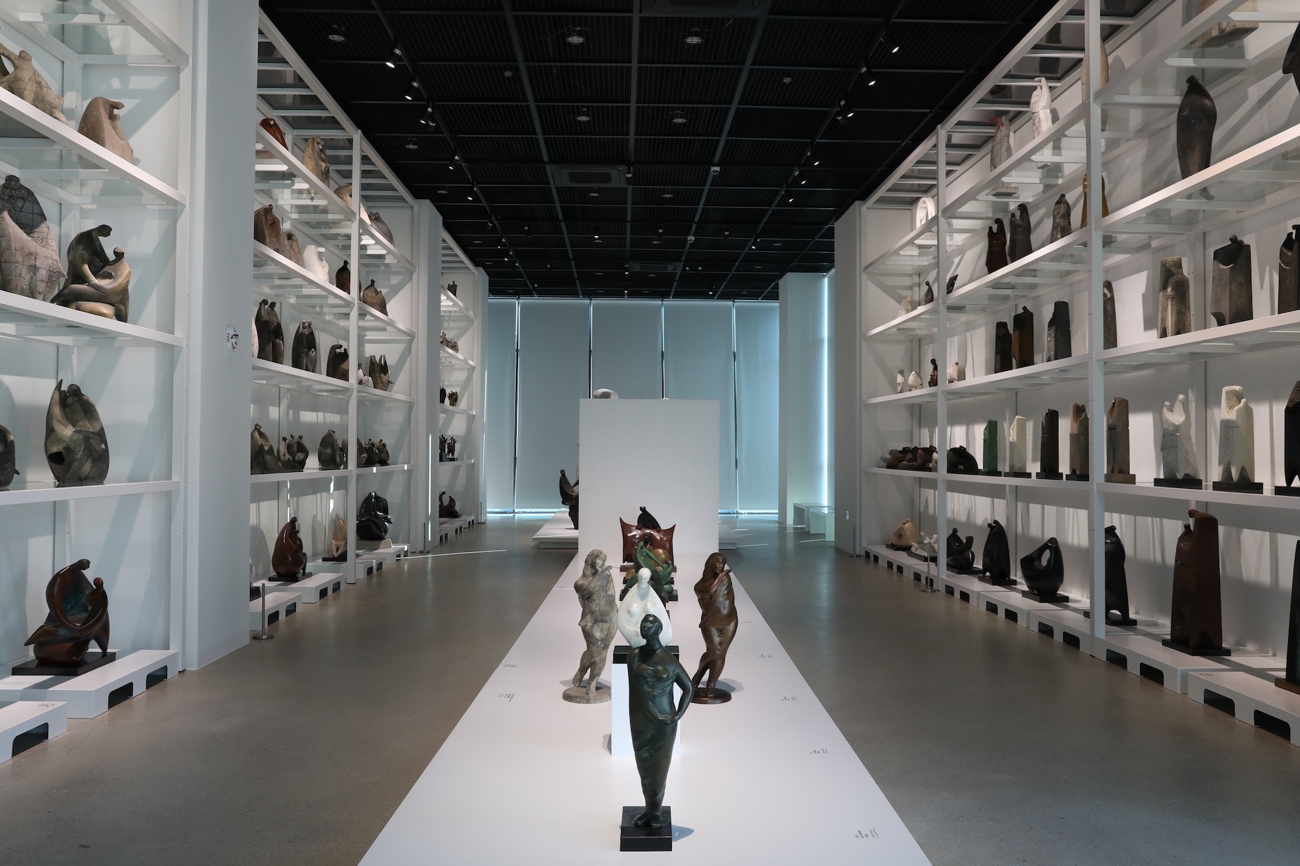 전시전경 · Exhibition view · (이미지 제공 : 양주시립민복진미술관) · (Source = MIN BOKJIN MUSEUM OF ART YANGJU CITY)