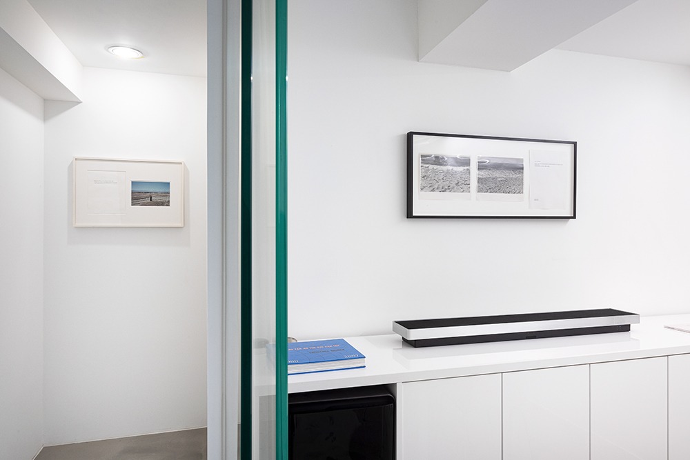 전시전경 · Exhibition view · (이미지출처 = 갤러리신라) · (Source = galleryshilla)