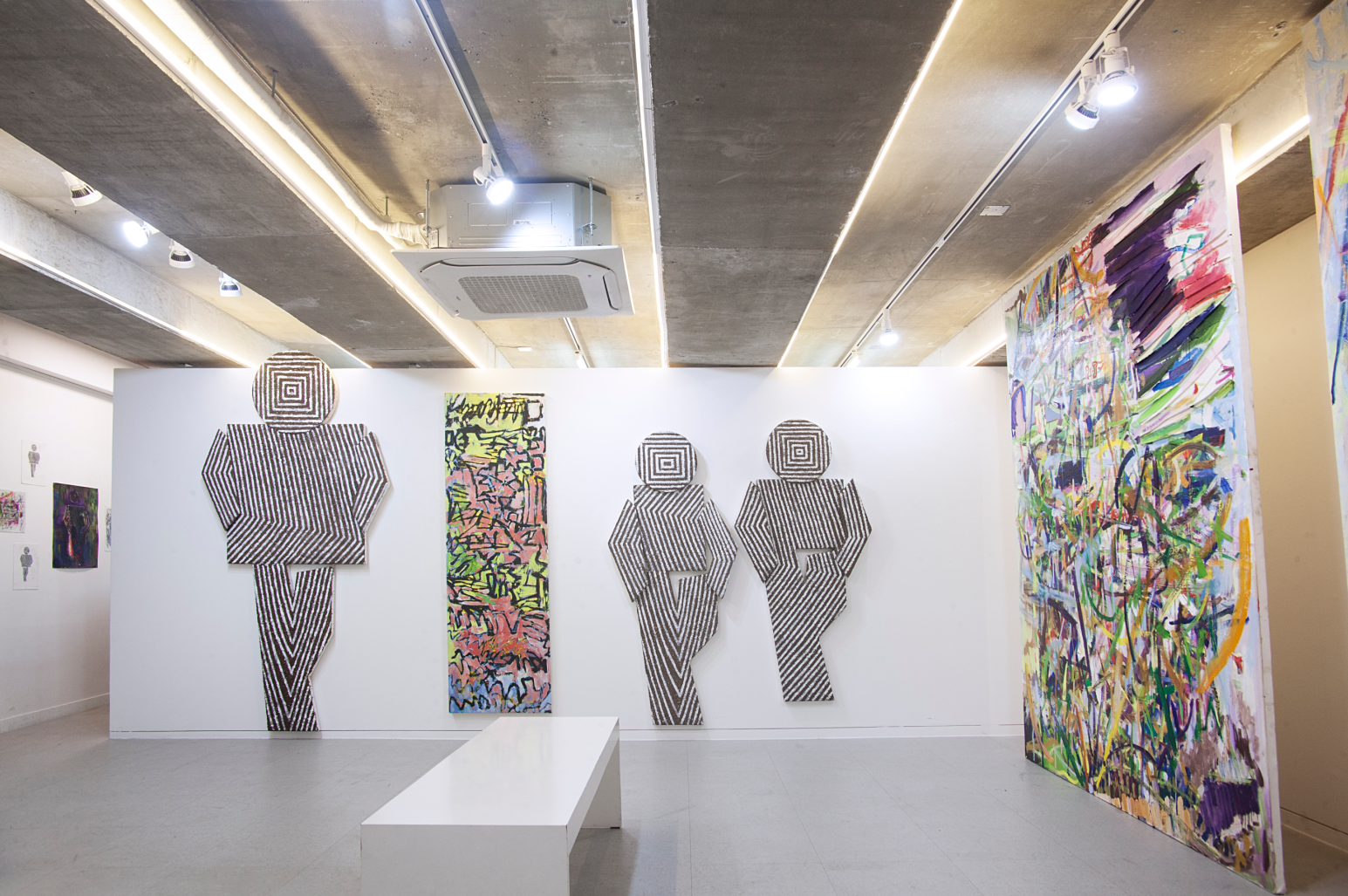 전시전경 · Exhibition view · (이미지 출처 = 윌링앤딜링) · (Source = Space Willing N Dealing)