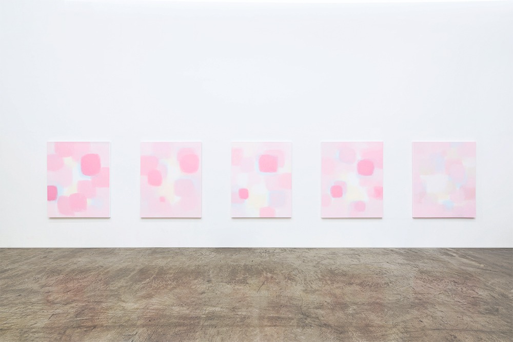전시전경 · Exhibition view · (이미지 출처 = 갤러리신라) · (Source = Gallery Shilla)