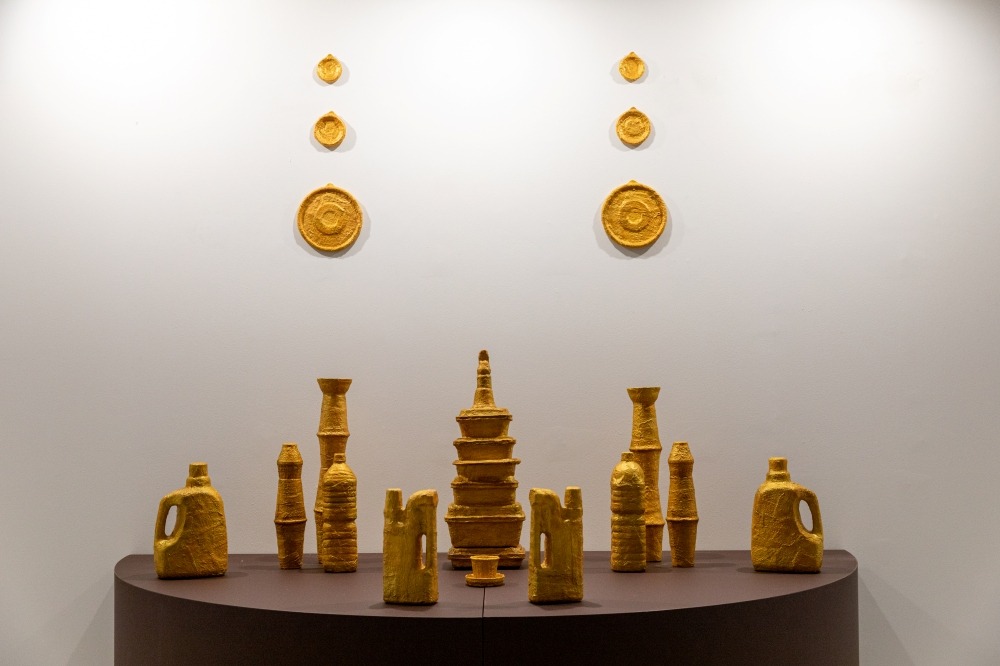 전시전경 · Exhibition view · (이미지 출처 = 서울시청 하늘광장 갤러리) · (Source = Sky Plaza Gallery)