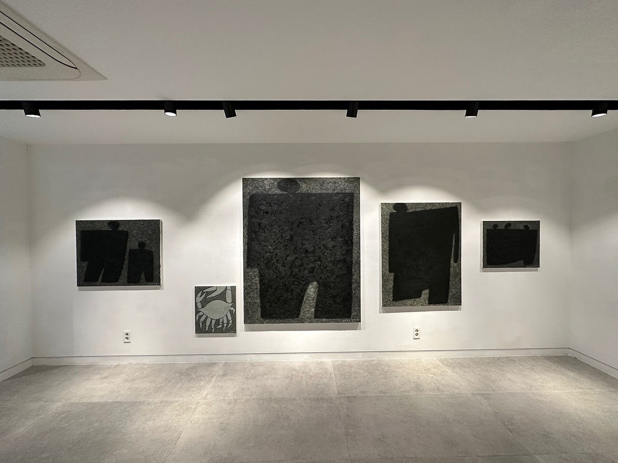 전시전경 · Exhibition view · (출처 = 갤러리스탠) · (Source = Gallery Stan)