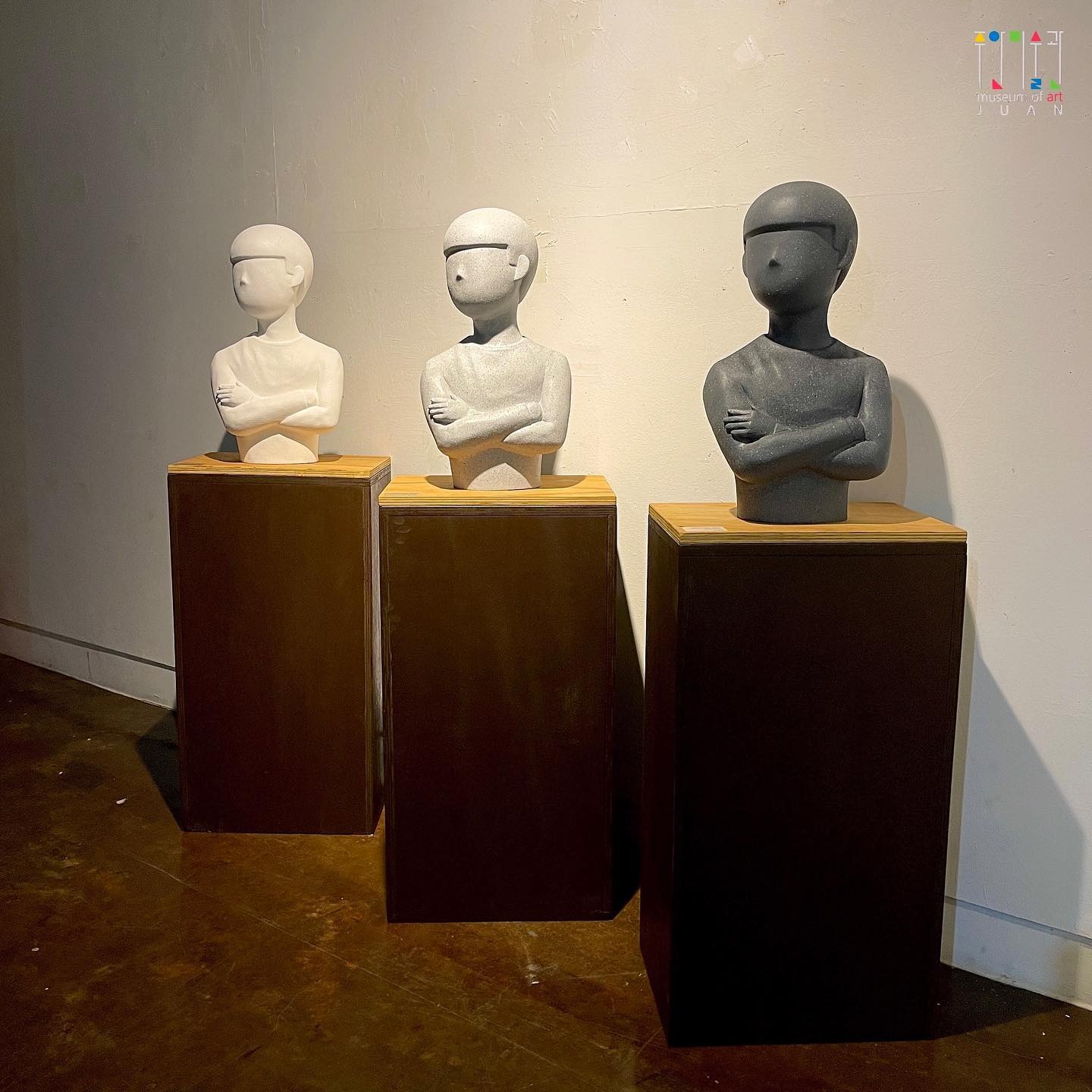전시전경 · Exhibition view · (이미지 출처 = 주안미술관) · (Source = Juan art museum)