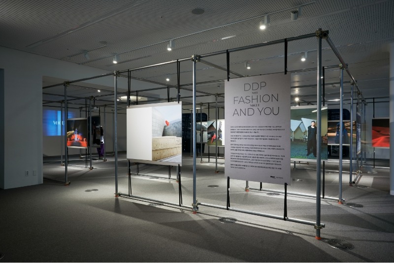 전시전경 · Exhibition view · (이미지 출처 = ddp) · (Source = ddp)
