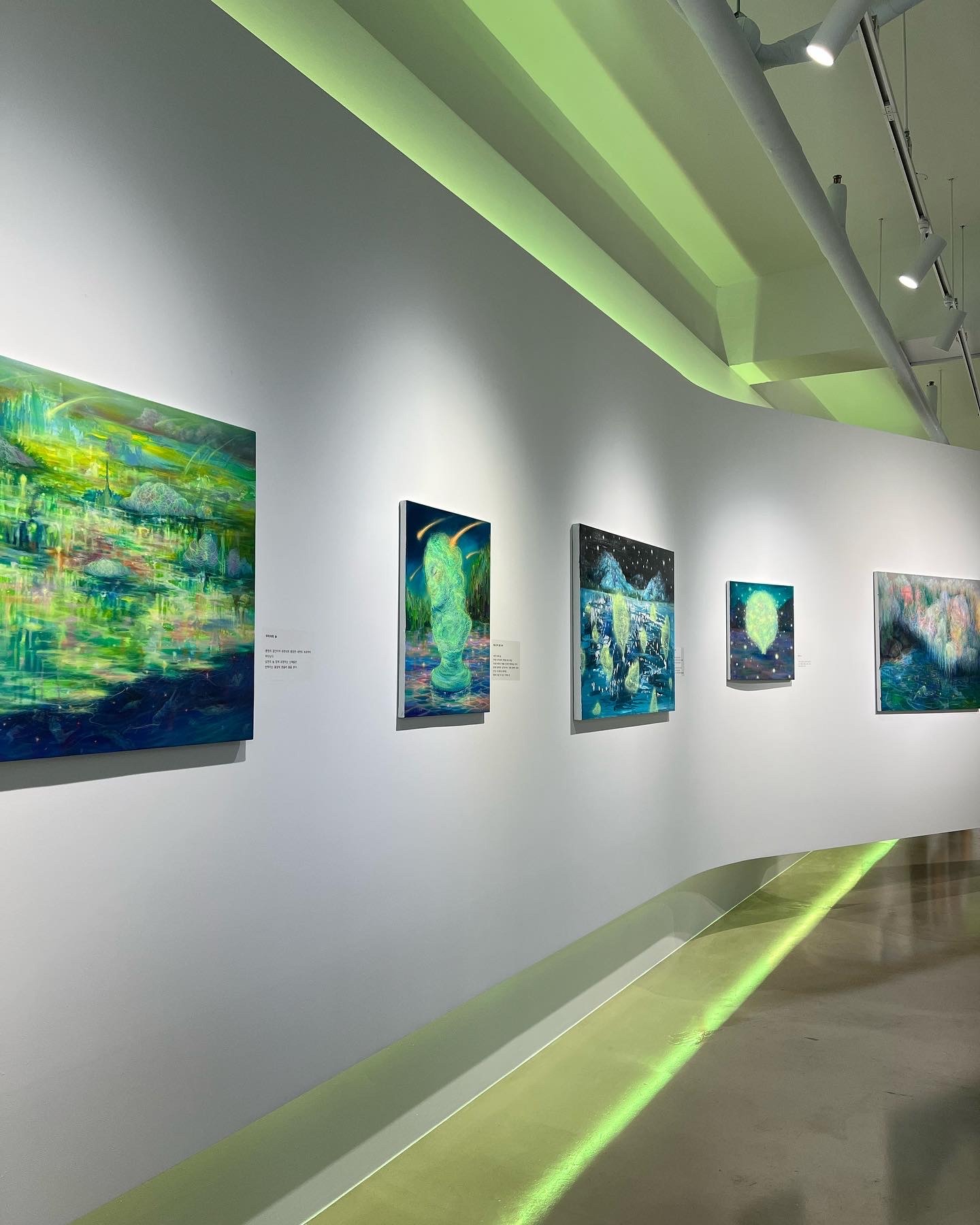 전시전경 · Exhibition view · (이미지 제공 = 앵포르멜) · (Source = INFORMEL)