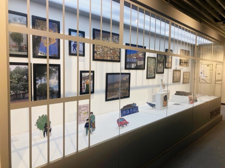 전시전경 · Exhibition view · (출처=돈의문박물관마을)