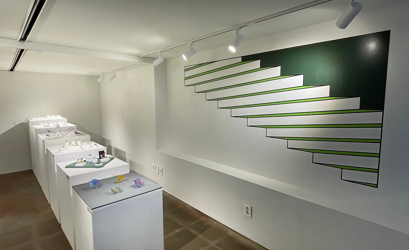 전시전경 · Exhibition view · (출처 = 크래프트 온 더 힐) · (Source = Craft on the Hill)