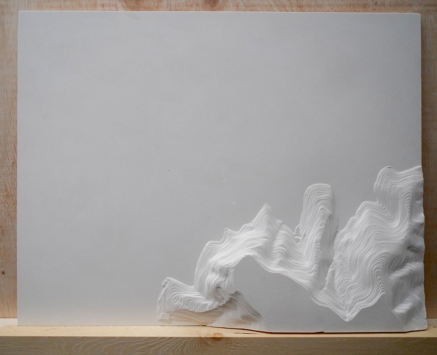평면적 인식–바라보는 방법-어떤 파도 · 석고 · 35X45cm · 2019 · 임선이 · (이미지 출처 = 플레이스막1) · (Source = Placemak)