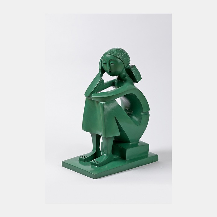 앉아있는 여인 · Bronze · 56 x 28 x 41.5 cm · 2021 · 최종태 · Choi Jongtae · (이미지 출처 = 가나아트 나인원) · (Source = Gana Art Nineone)