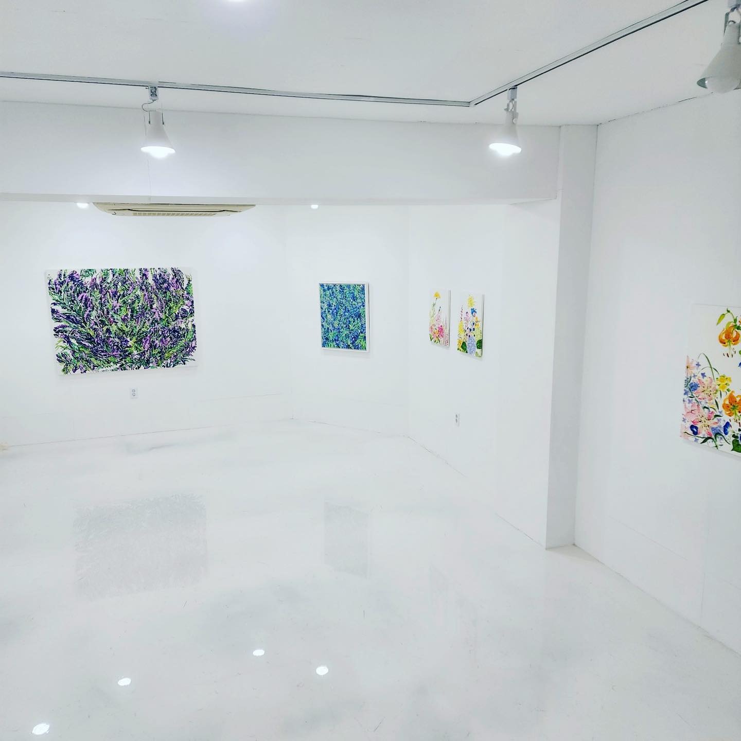 전시전경 · Exhibition view · (이미지 출처 = 케이움 갤러리) · (Source = K_um Gallery)