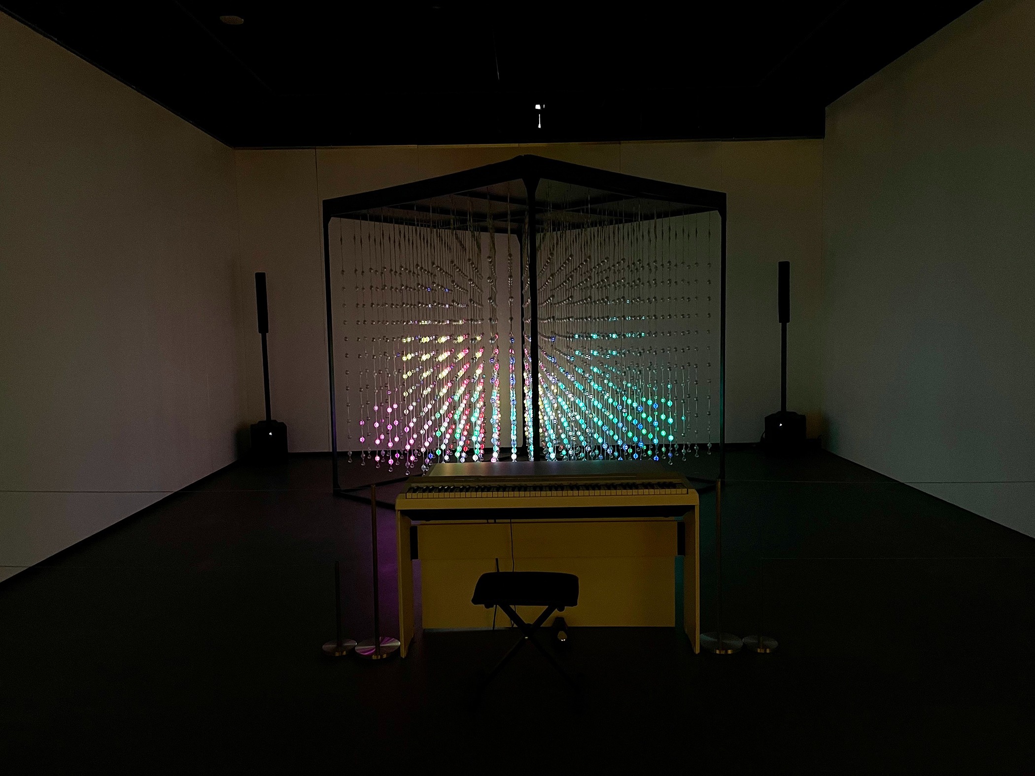 전시전경 · Exhibition view · (이미지 출처 = 신세계갤러리) · (Source = Shinsegae Gallery)