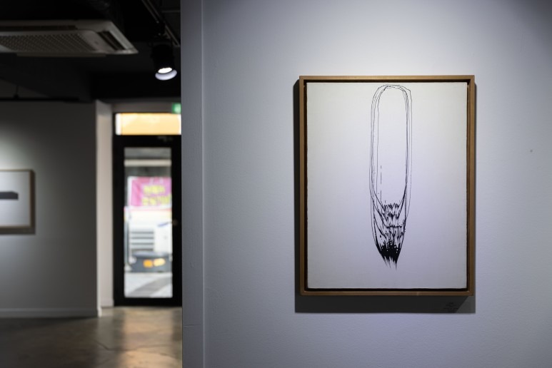 전시전경 · Exhibition view · (이미지 출처 = 아리아 갤러리) · (Source = Aria Gallery)
