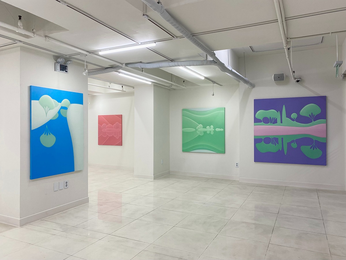 전시전경 · Exhibition view · (제공 = 갤러리 그라프) · (Source = Gallery Grappe)