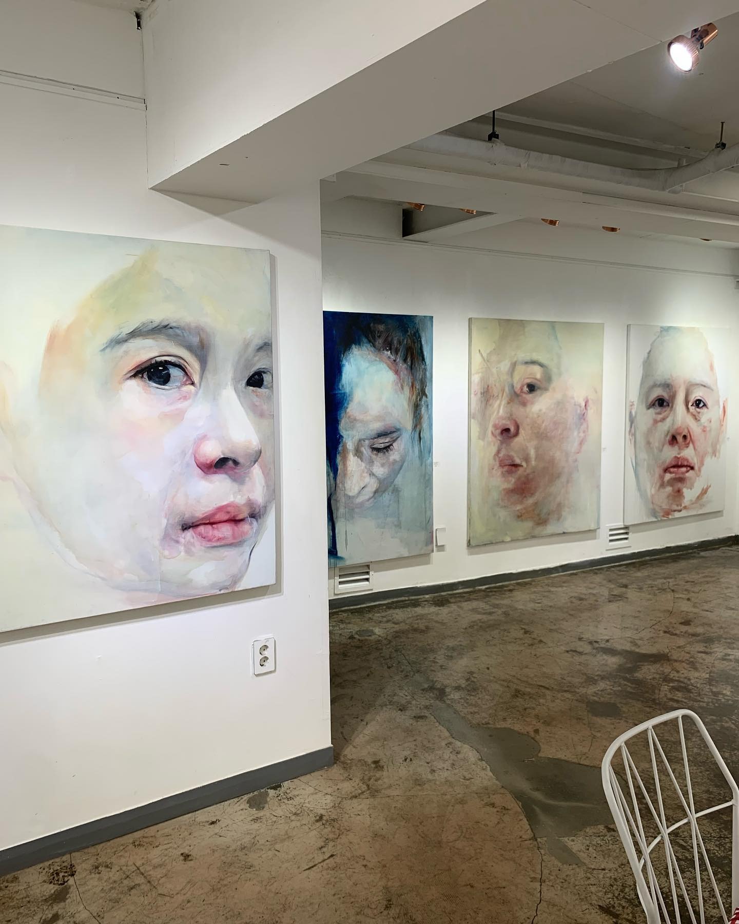 전시전경 · Exhibition view · (이미지 출처 = 더 아트나인) · (Source = The art 9 Gallery)