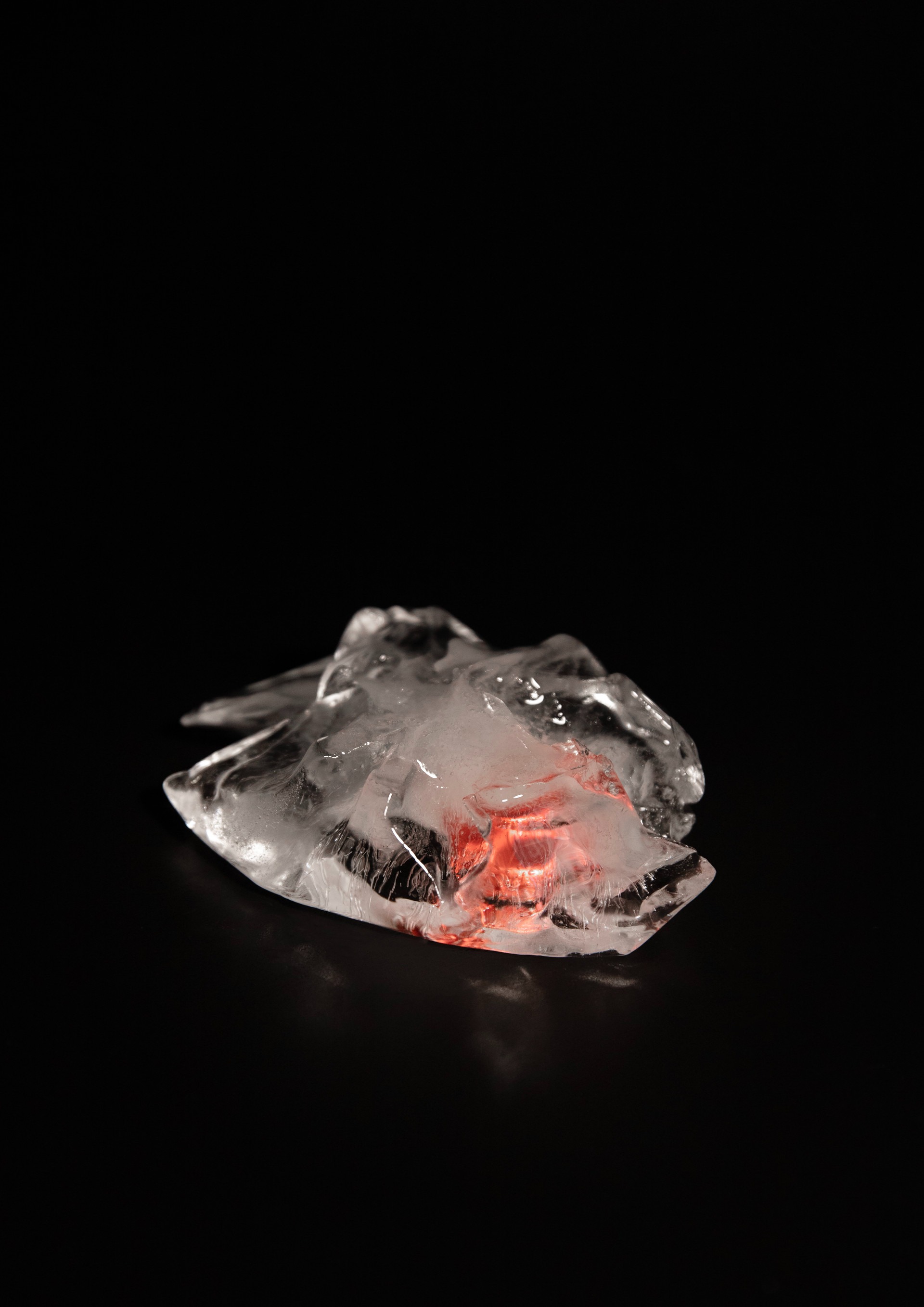 Frozen object_2 · 정민영 · Jung Minyoung · (이미지 출처 = 신불당아트센터) · (Source = Sinbuldang Art Center)