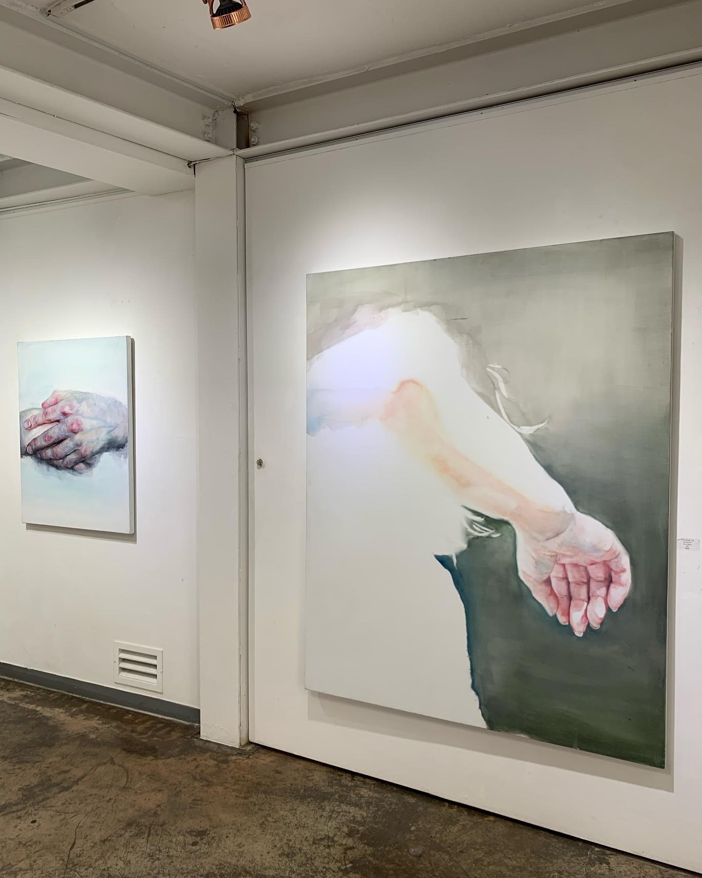전시전경 · Exhibition view · (이미지 출처 = 더 아트나인) · (Source = The art 9 Gallery)
