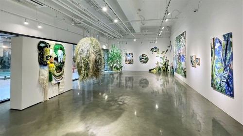 전시전경 · Exhibition view · (이미지 출처 = 마루아트센터) · (Source = Maru Artcenter)