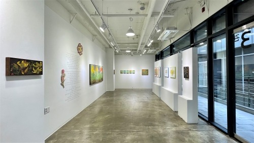 전시전경 · Exhibition view · (이미지 출처 = 마루아트센터) · (Source = Maru Artcenter)
