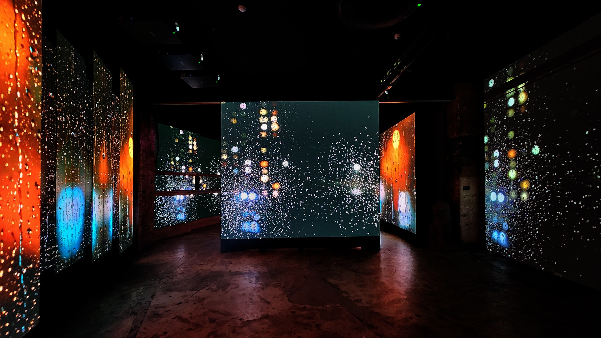 전시전경 · Exhibition view · (이미지 제공 = 서울바이브) · (Image Source = seoul vibe)