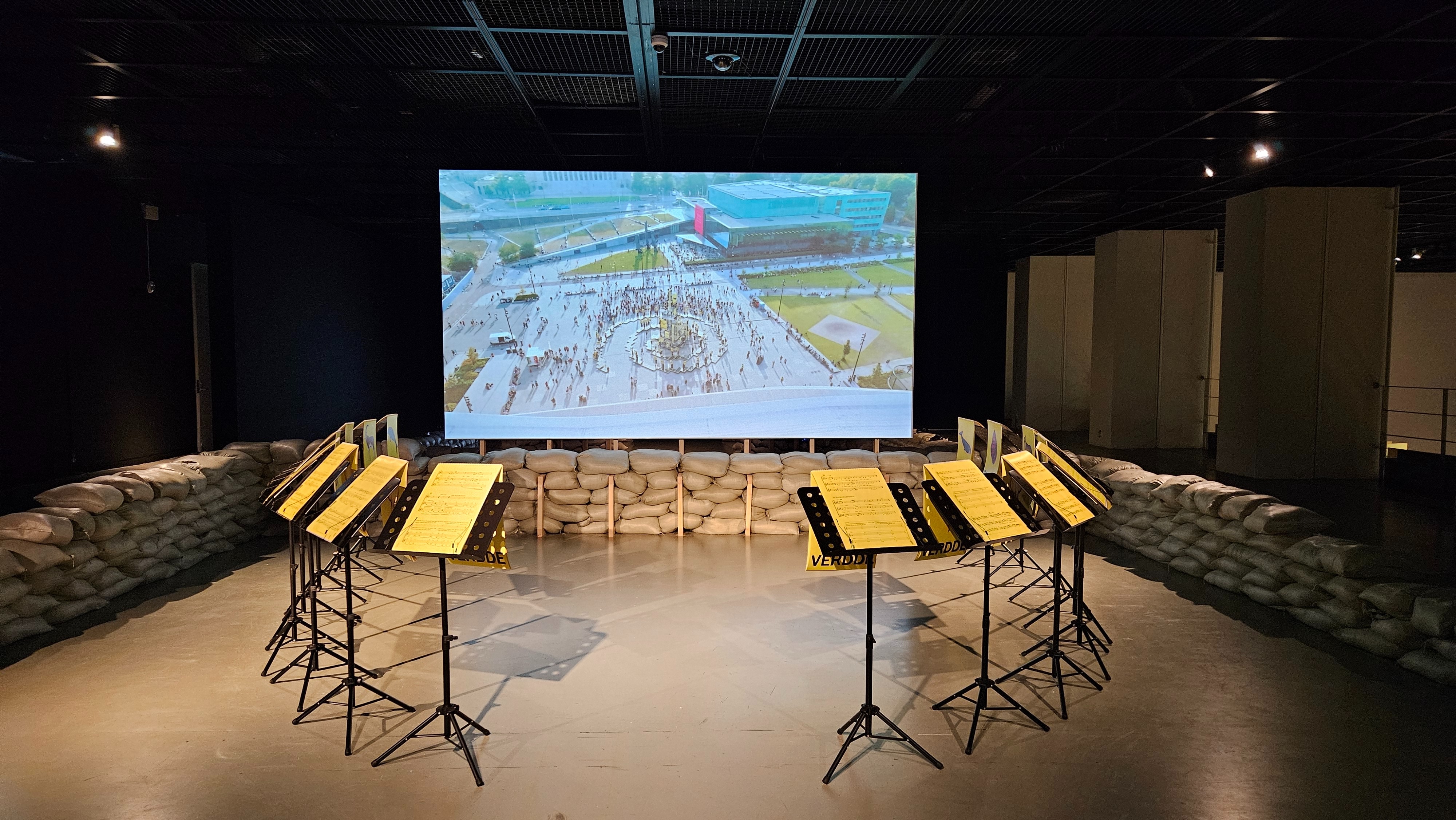 전시전경 · Exhibition view · (이미지 출처 = 광주시립미술관) · (source = Gwangju Museum of Art)