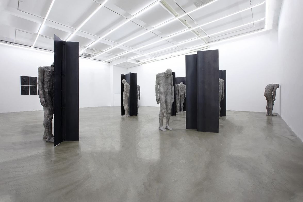 전시전경 · Exhibition view · (이미지 출처 = 갤러리 시몬) · (Source = gallery simon)