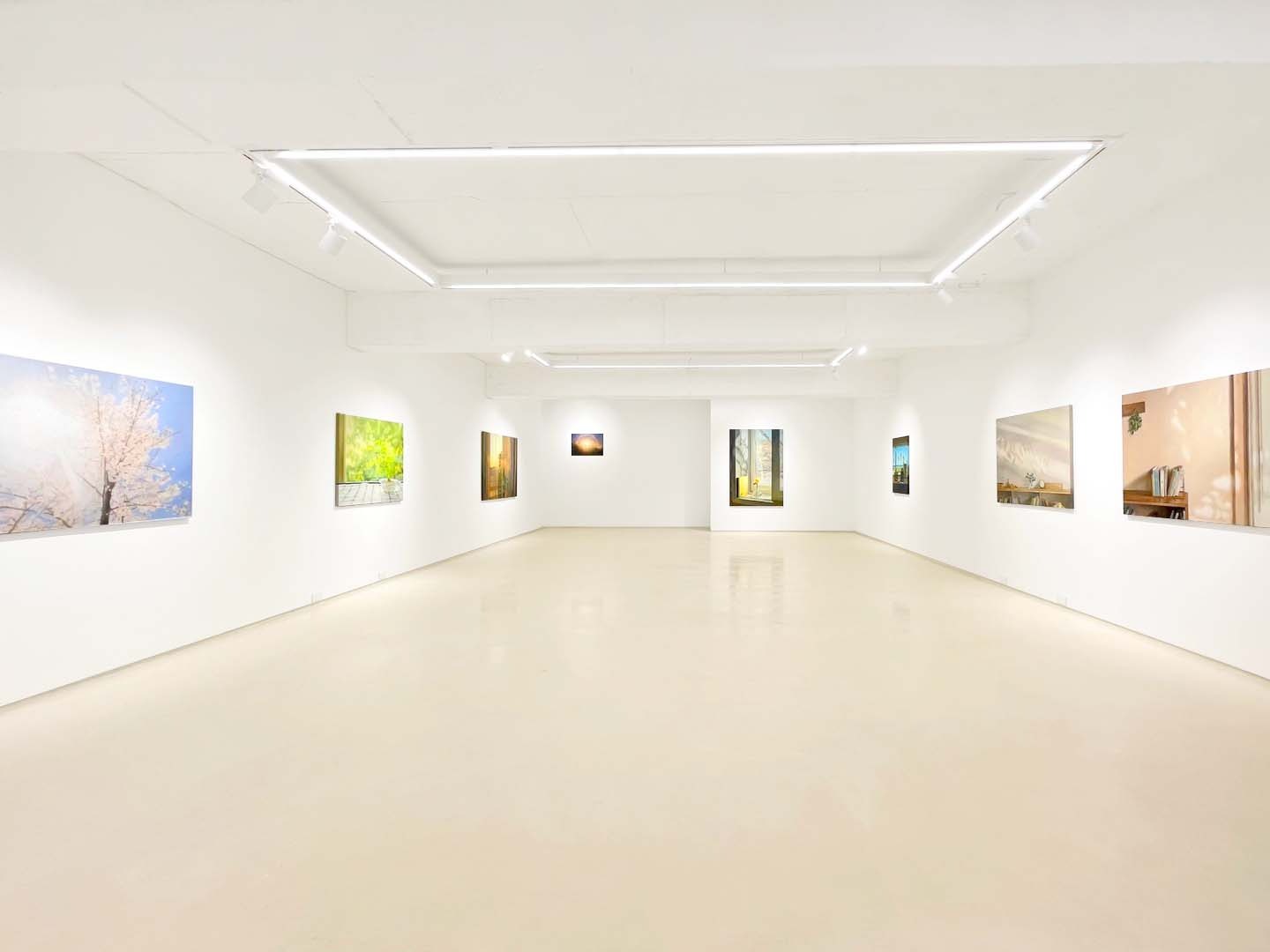 전시전경 · Exhibition view · (이미지 출처 = 본화랑) · (Source = bongallery)
