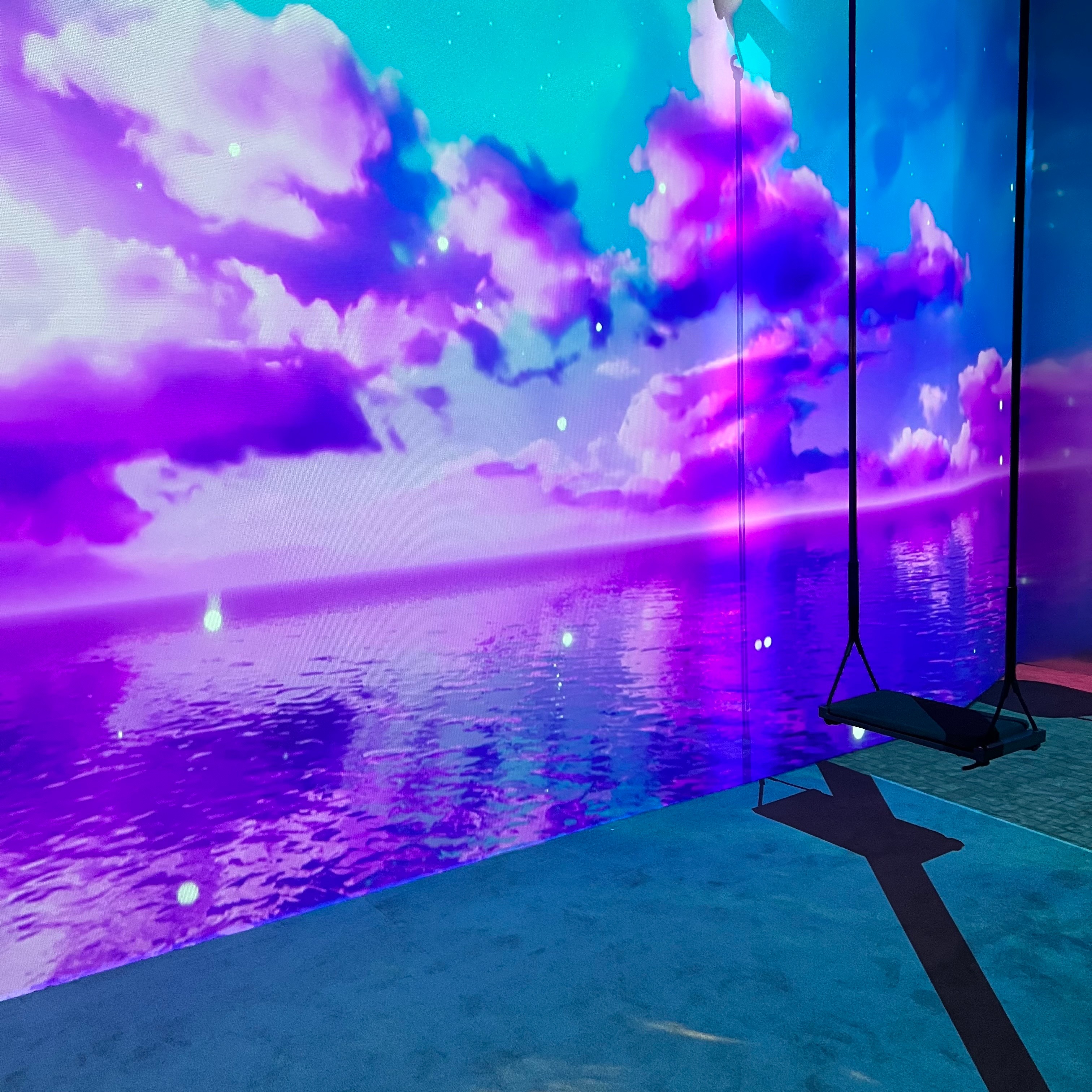 전시전경 · Exhibition view · (이미지 제공 = 슬릭라운지) · (Source = Slick Lounge)