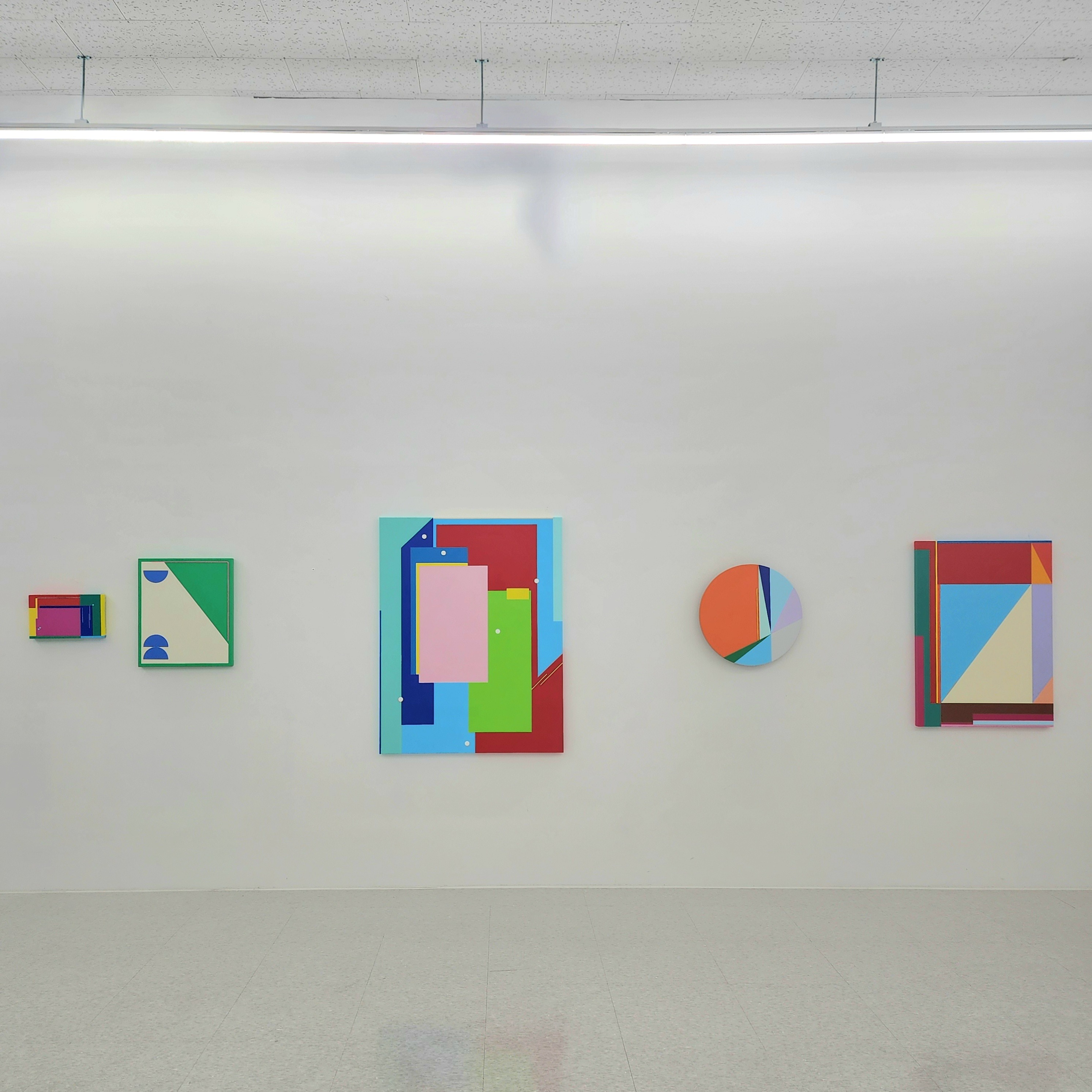 전시전경 · Exhibition view · (이미지 제공 = 서인갤러리) · (Source = SUHIN GALLERY)